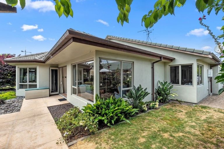 Photo of property in 6 Makepeace Place, Flagstaff, Hamilton, 3210