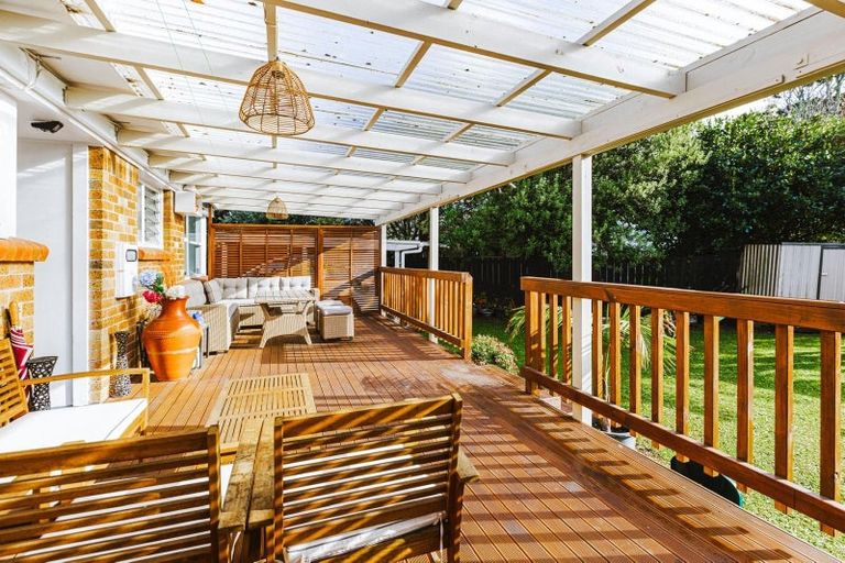 Photo of property in 19 Wilson Place, Papakura, 2110