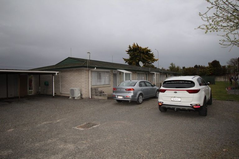 Photo of property in 8c Seaforth Avenue, Milson, Palmerston North, 4414