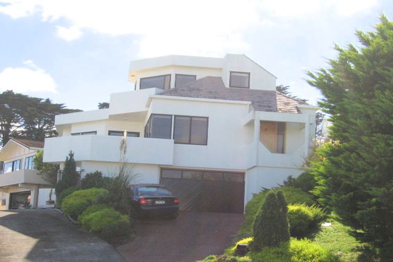 Photo of property in 2/24 Devon Road, Bucklands Beach, Auckland, 2012