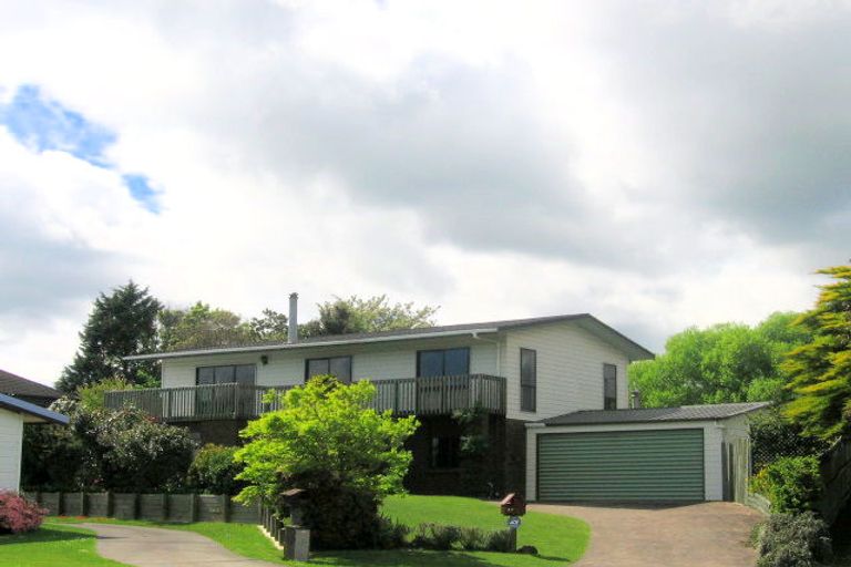 Photo of property in 27 Burton Place, Owhata, Rotorua, 3010