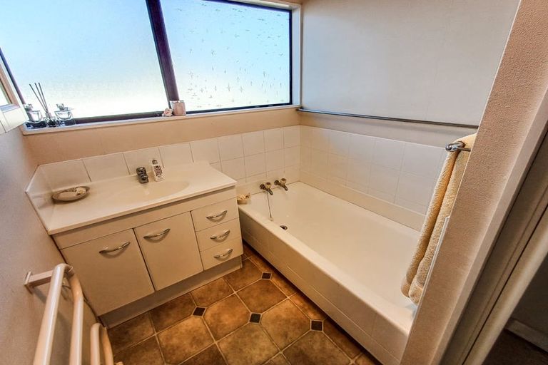 Photo of property in 77 Hillcrest Street, Solway, Masterton, 5810