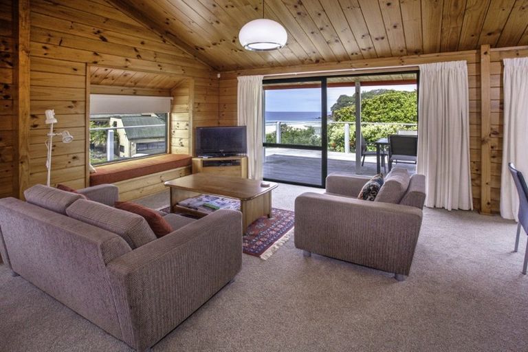 Photo of property in 121 Bambury Place, Onemana, Whangamata, 3691