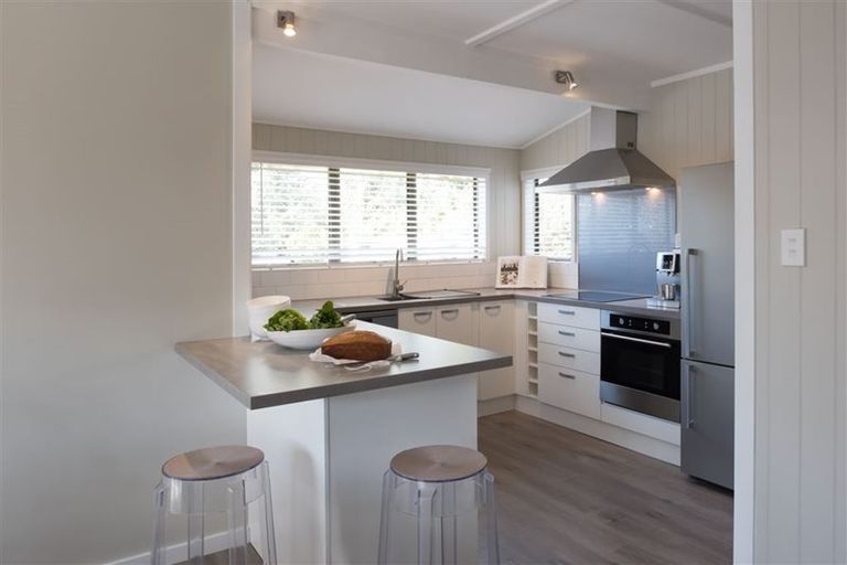 Photo of property in 74 Hone Heke Road, Kerikeri, 0230