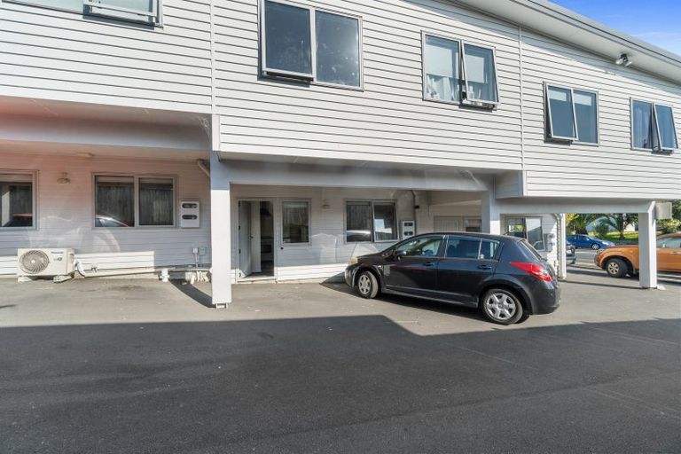 Photo of property in 2/44 Lorne Street, Melville, Hamilton, 3206