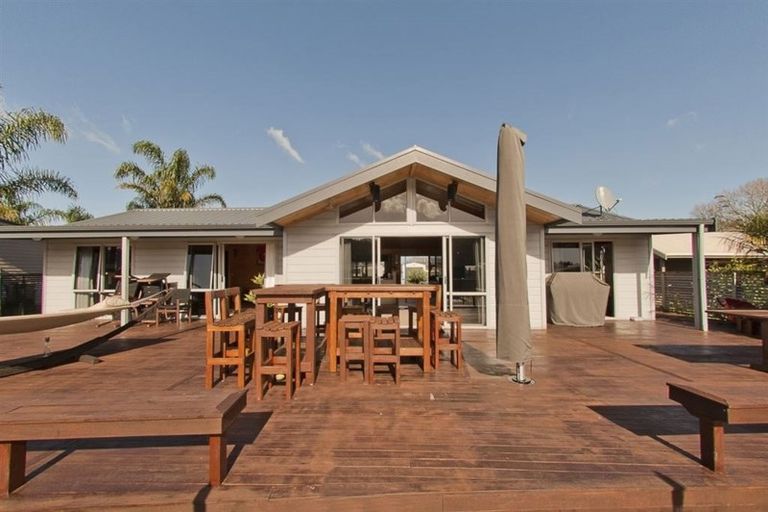 Photo of property in 6 Clipper Place, Whitianga, 3510