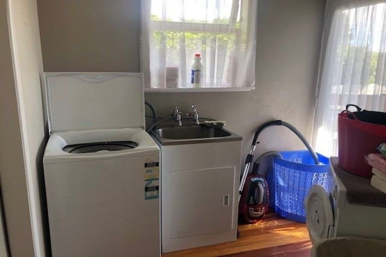 Photo of property in 2/9 Hinemoa Avenue, Taupo, 3330