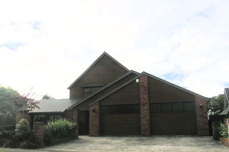 Photo of property in 20 Hanmer Place, Highbury, Palmerston North, 4412