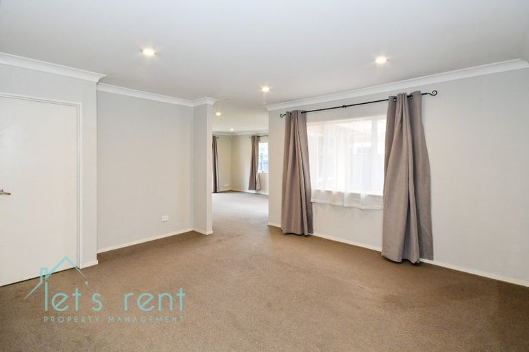 Photo of property in 45 Turnberry Drive, Wattle Downs, Auckland, 2103