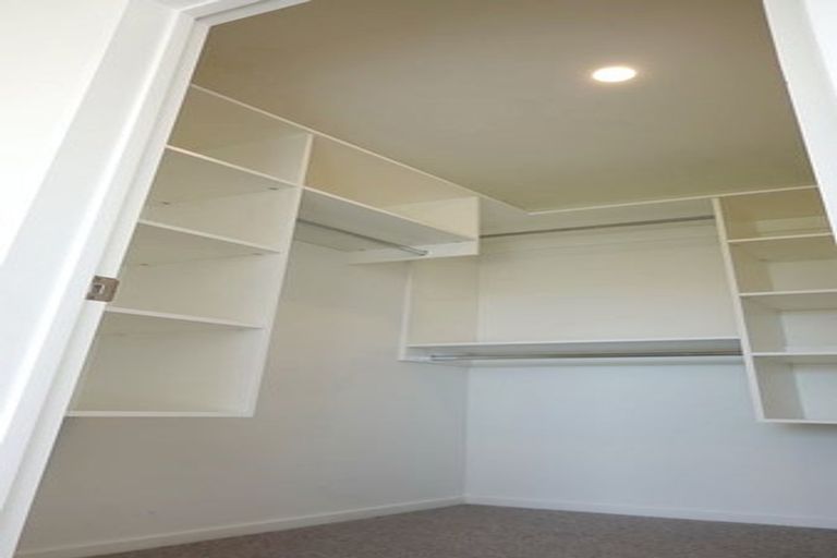 Photo of property in 8 Clare Street, Woodend, 7610