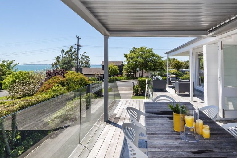 Photo of property in 144 Mellons Bay Road, Mellons Bay, Auckland, 2014