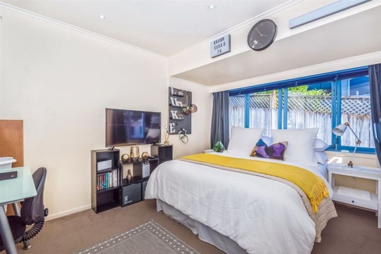 Photo of property in 20 Belmont Terrace, Milford, Auckland, 0620