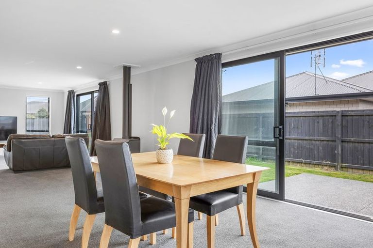Photo of property in 28 Walter Place, Kirwee, Darfield, 7571