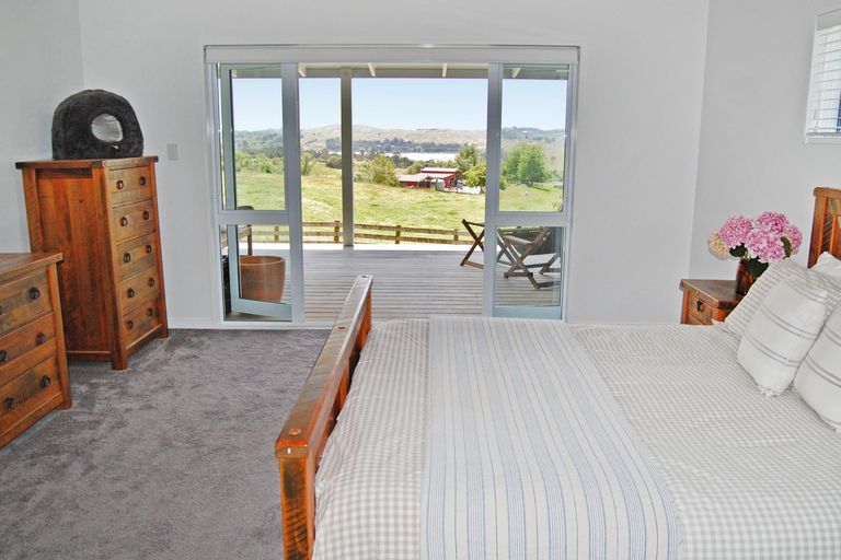 Photo of property in 30 Rangiora Road, Kaiwaka, 0573