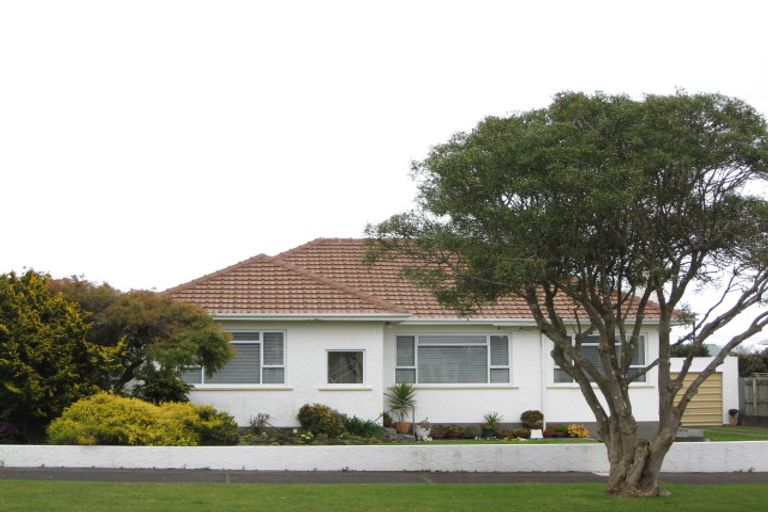 Photo of property in 32 Lyn Street, Lynmouth, New Plymouth, 4310
