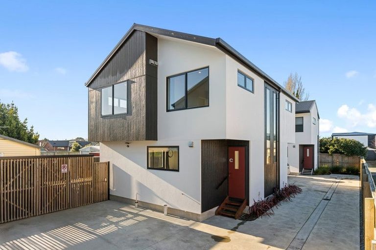 Photo of property in 86c Olliviers Road, Phillipstown, Christchurch, 8011