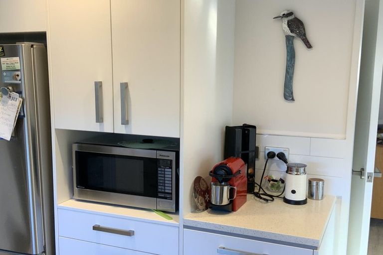 Photo of property in 40 Lakeside Drive, Orewa, 0931