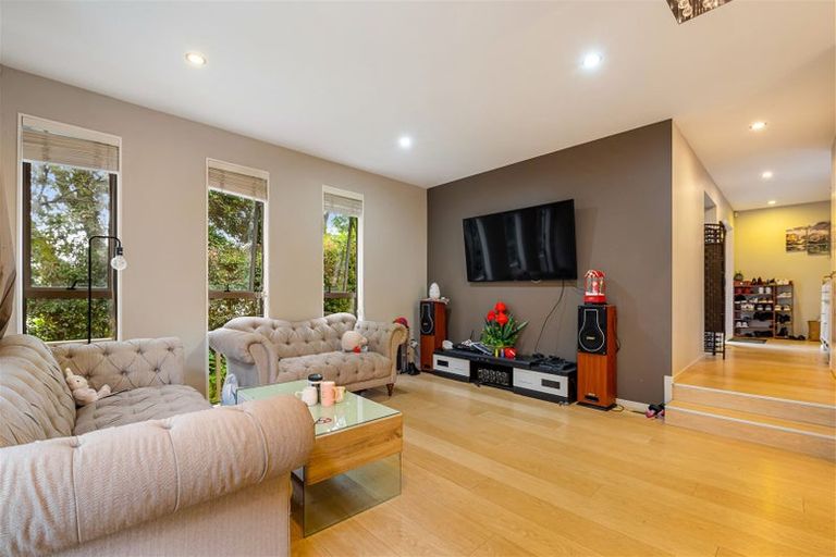 Photo of property in 32c Bayview Road, Bayview, Auckland, 0629