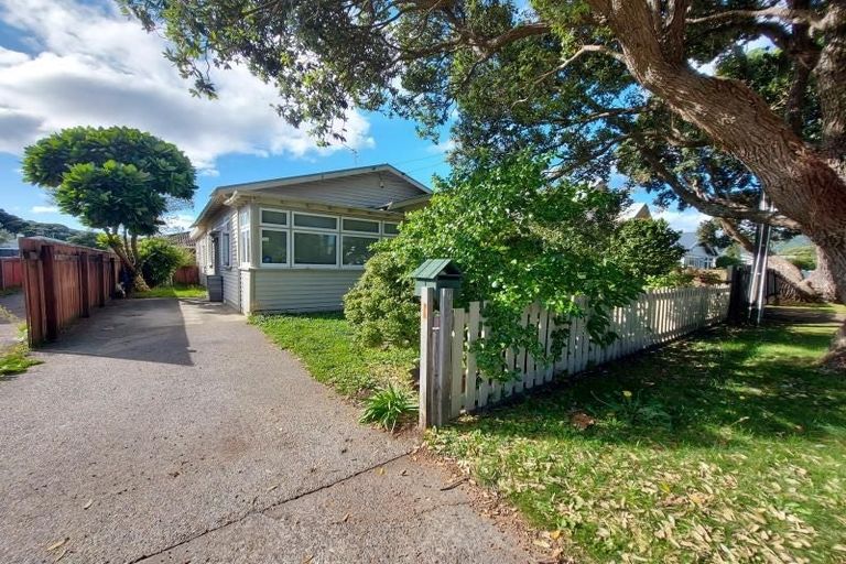 Photo of property in 9 Bracken Street, Petone, Lower Hutt, 5012