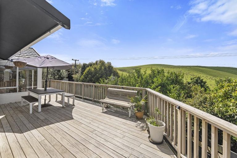 Photo of property in 2 Mabbett Lane, Waimauku, 0883