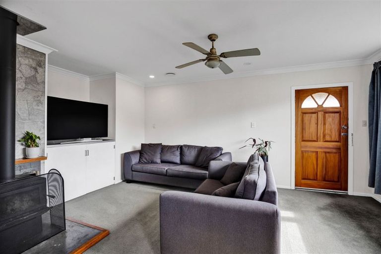 Photo of property in 207 South Road, Spotswood, New Plymouth, 4310
