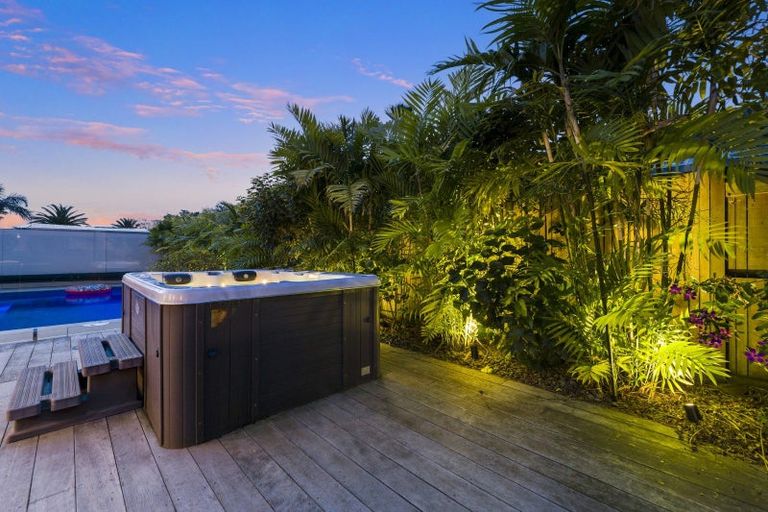 Photo of property in 90 Santa Monica Drive, Papamoa Beach, Papamoa, 3118