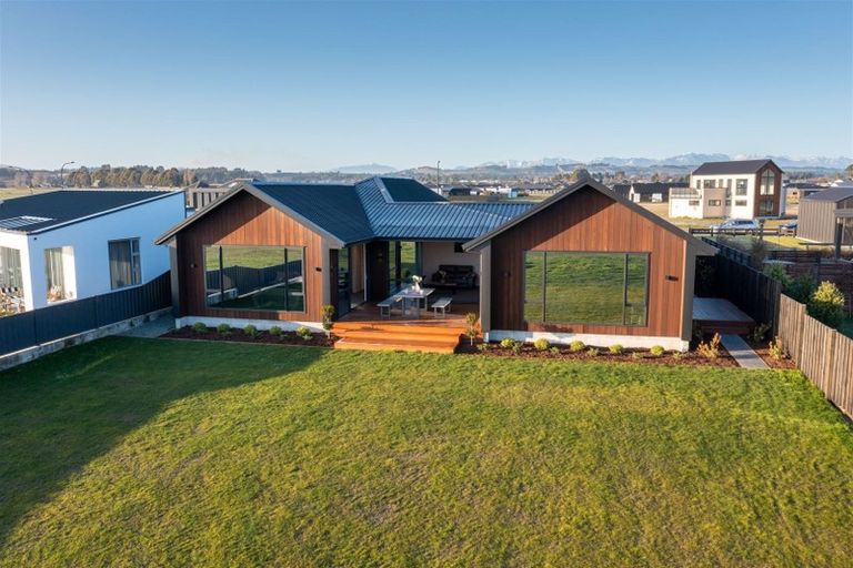 Photo of property in 70 South Arm Drive, Te Anau, 9600