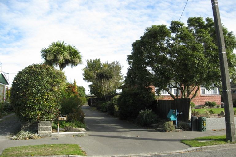 Photo of property in 33 Gladson Avenue, Sockburn, Christchurch, 8042