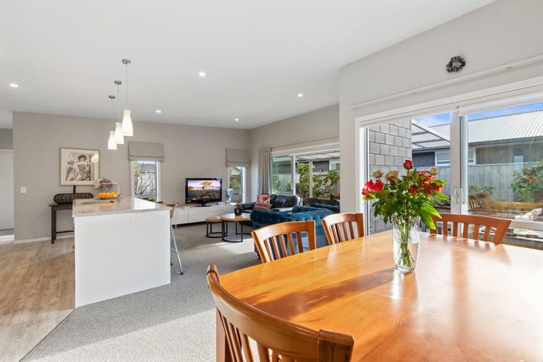 Photo of property in 19 Piata Street, Papamoa Beach, Papamoa, 3118