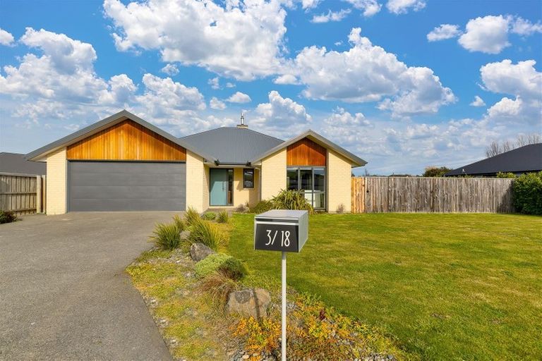 Photo of property in 3/18 Ormandy Court, Amberley, 7410