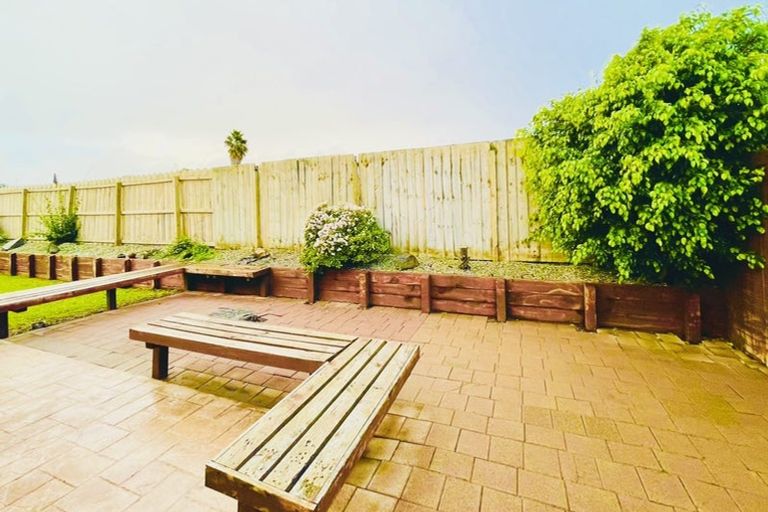 Photo of property in 44 Farmdale Court, Flat Bush, Auckland, 2019
