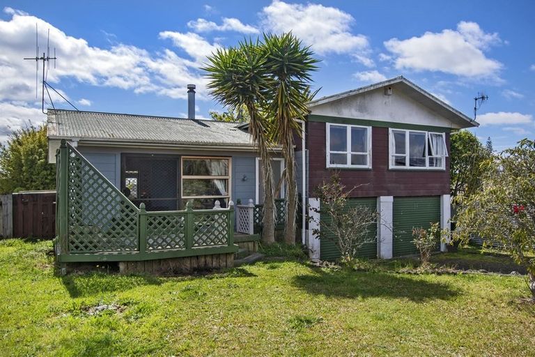 Photo of property in 10 Winston Street, Tikipunga, Whangarei, 0112