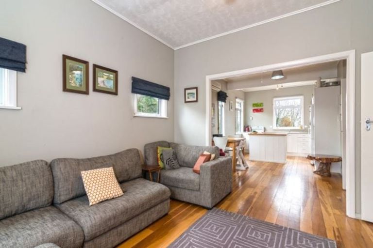 Photo of property in 13 Park Road, Western Heights, Rotorua, 3015