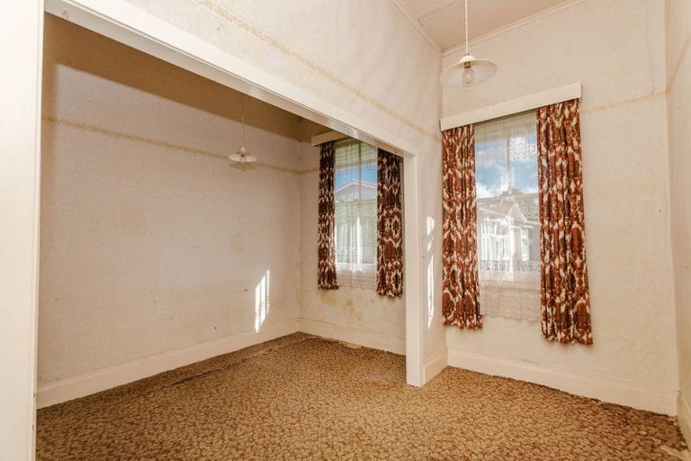 Photo of property in 9 Rawhiti Street, Dannevirke, 4930