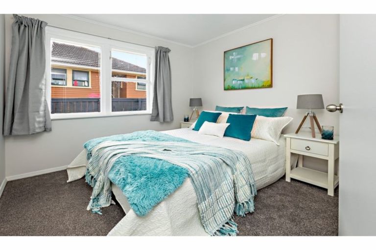 Photo of property in 104 Fisher Crescent, Otara, Auckland, 2023