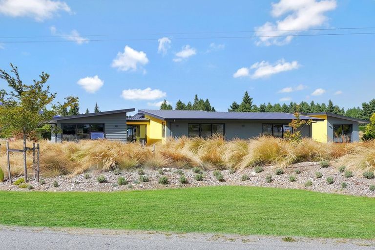 Photo of property in 207 Glen Lyon Road, Twizel, 7901