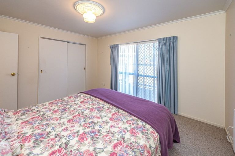 Photo of property in 19 Grey Street, College Estate, Whanganui, 4500