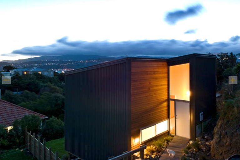 Photo of property in 65a Sidlaw Street, Strathmore Park, Wellington, 6022