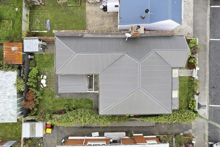 Photo of property in 44 Eastbourne Street, Caversham, Dunedin, 9012