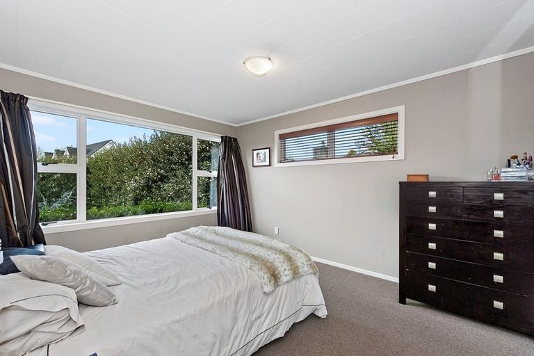 Photo of property in 16 Mcdowall Place, Queenwood, Hamilton, 3210