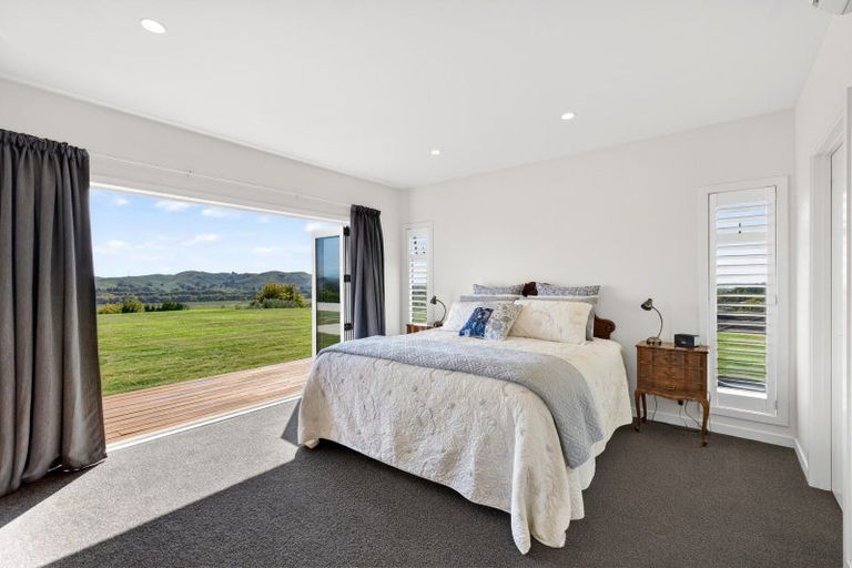 Photo of property in 23 Wheatley Road, Waiohiki, Napier, 4183