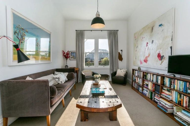 Photo of property in 8 Battery Road, Ahuriri, Napier, 4110