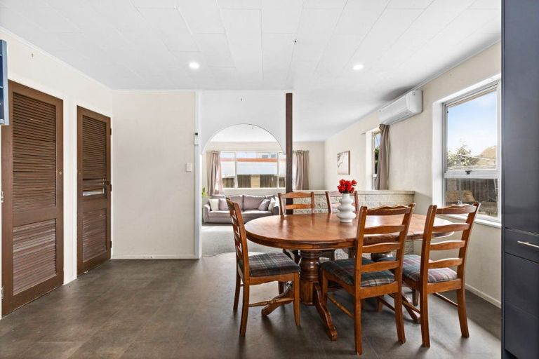 Photo of property in 3 Antrim Place, Tamatea, Napier, 4112