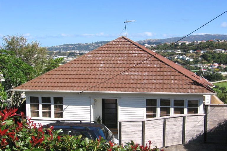 Photo of property in 141 Nevay Road, Miramar, Wellington, 6022