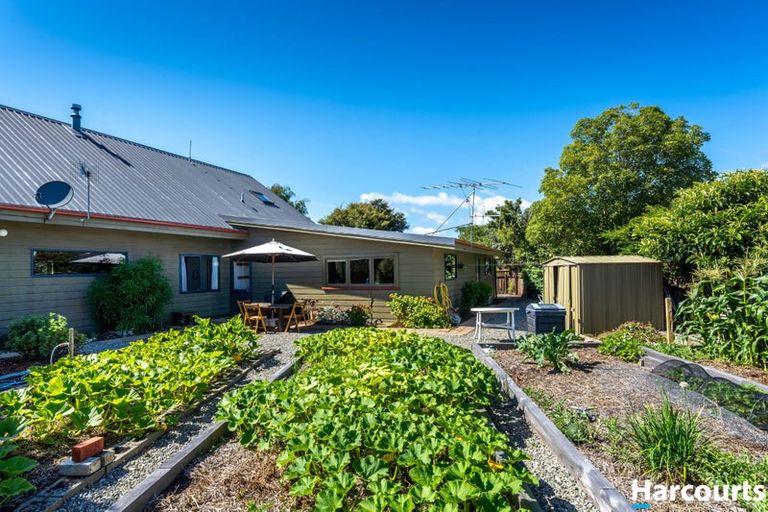 Photo of property in 13 Moreland Place, Mapua, 7005