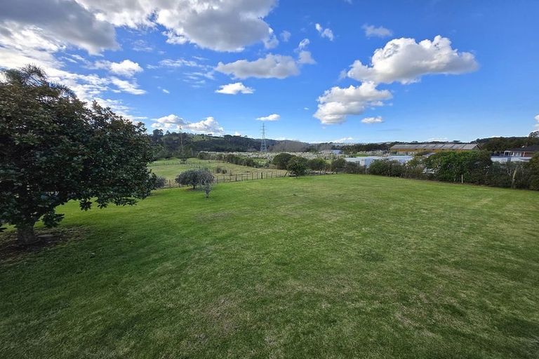 Photo of property in 6 Deacon Road, Riverhead, Kumeu, 0892