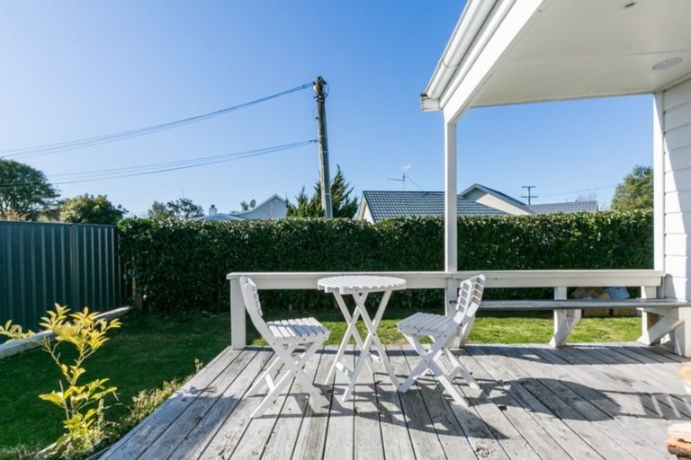 Photo of property in 59 Ferry Road, Clive, 4102