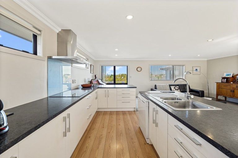 Photo of property in 39 Westminster Drive, Bethlehem, Tauranga, 3110