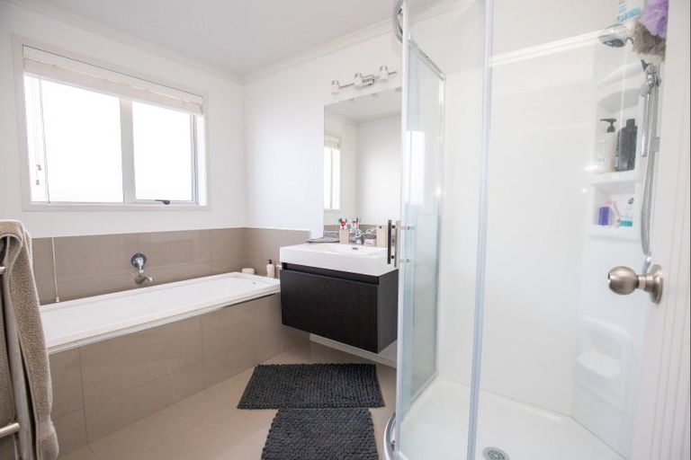 Photo of property in 49 Benner Drive, Ngatea, 3503