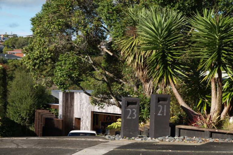 Photo of property in 21 Tanglewood Place, Cockle Bay, Auckland, 2014